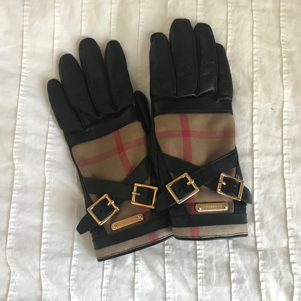 Burberry Leather Gloves